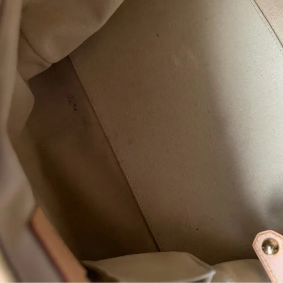 Louis Vuitton Stephen Bag
Monogram Stephen Sprouse 2006
Limited Edition Rare - Picture 9 of 9